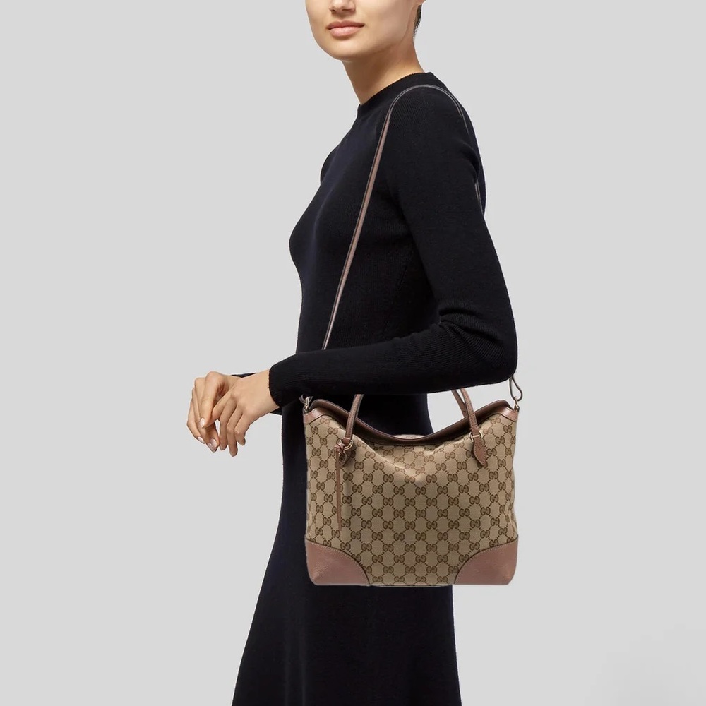 Gucci GG Canvas Medium Bree Bag
